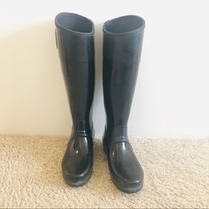 Hunter rain boots black